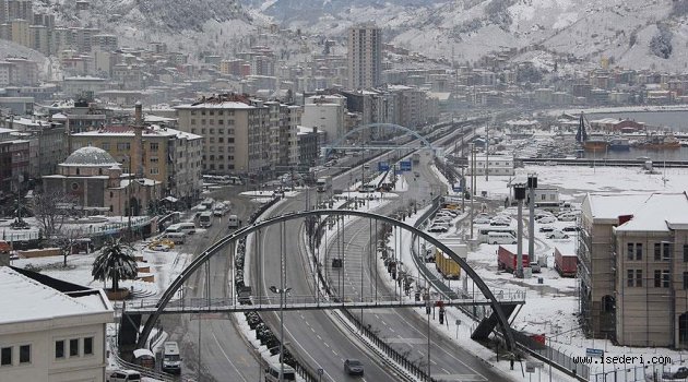 Artvin, Giresun ve Trabzon' daki engelli ve hamile kamu personeline kar tatili