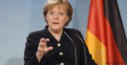 Almanya Başbakanı Merkel: Mülteci Anlaşması Konusunda Endişeli Değilim