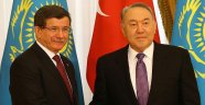 Başbakan Davutoğlu Kazakistan Cumhurbaşkanı Nazarbayev ile görüştü