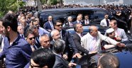 Edirne'de şehit Nefize Özsoy'un cenaze töreninin ardından ortalık savaş alanına döndü