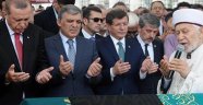 Erdoğan, Gül ve Davutoğlu cenazede bir araya geldi