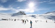 Hakkari'de 5 bin 100 öğrenci kayak eğitimi alıyor