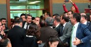 HDP'liler komisyonu terk etti HDP.liler Terör estirmeye devam ediyor.!
