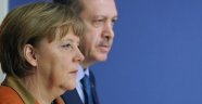 Merkel, Cumhurbaşkanı Erdoğan'la hangi konuyu görüşecek?